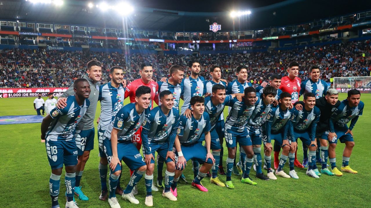 Oficial Tuzos Del Pachuca Cambia Su Escudo Para Acercarse A Los