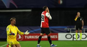 Santi Giménez con SEQUÍA que lo ALEJA del Título de Goleo de la Eredivisie