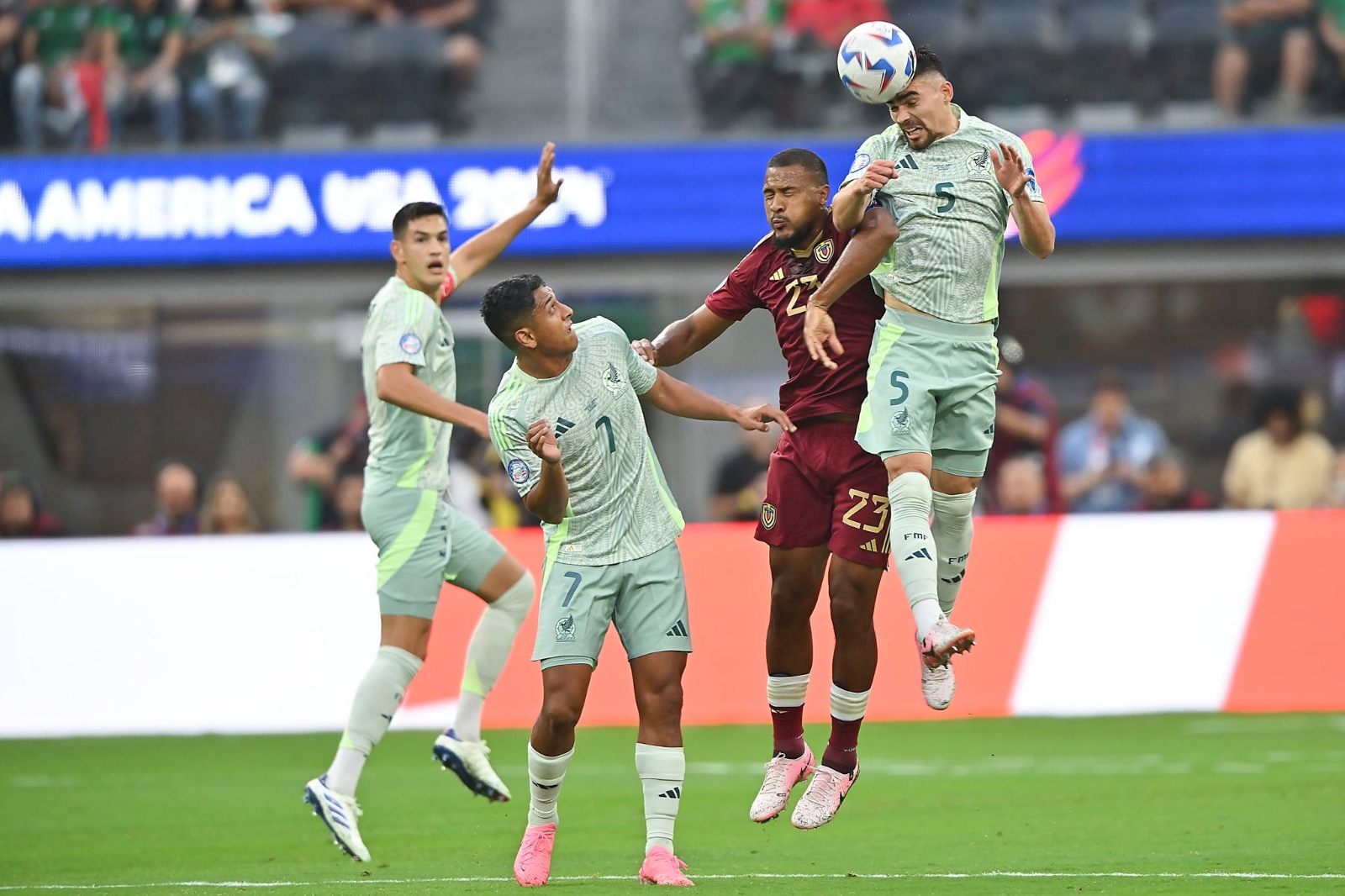 Selección Mexicana cae frente a Venezuela en el segundo partido de la Copa América 2024