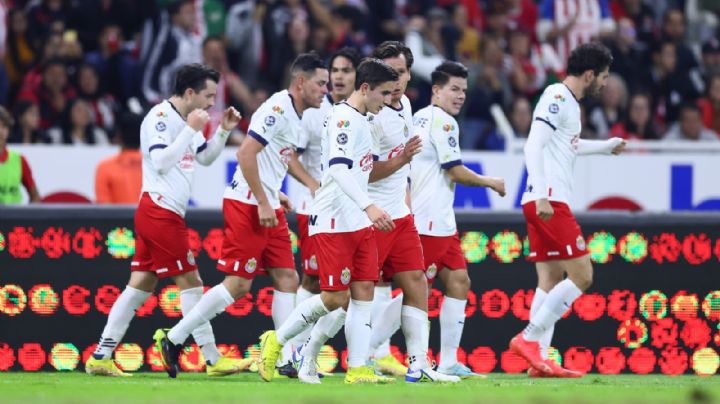 Cómo Chivas logró ganarle al Atlas a pesar de jugar con cuadro alternativo y sin refuerzos