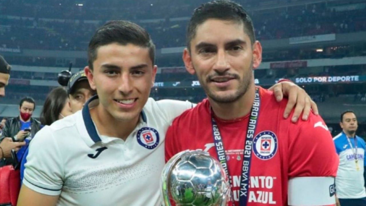 Cruz Azul le da la espalda al hijo de Jesús Corona y lo orilla a salir del  club 