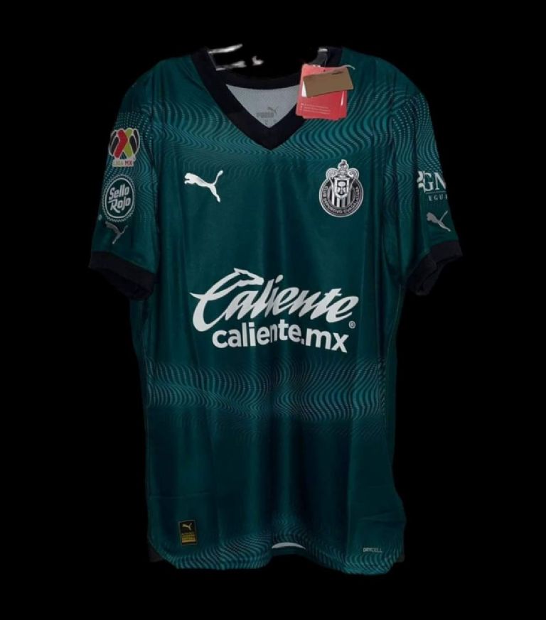 Playera de best sale chivas nueva