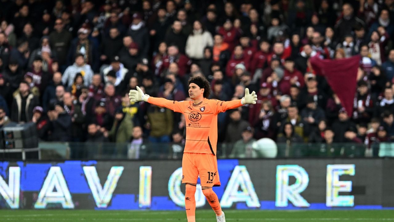 Resumen El Salernitana de Guillermo Ochoa empató ante el conjunto de