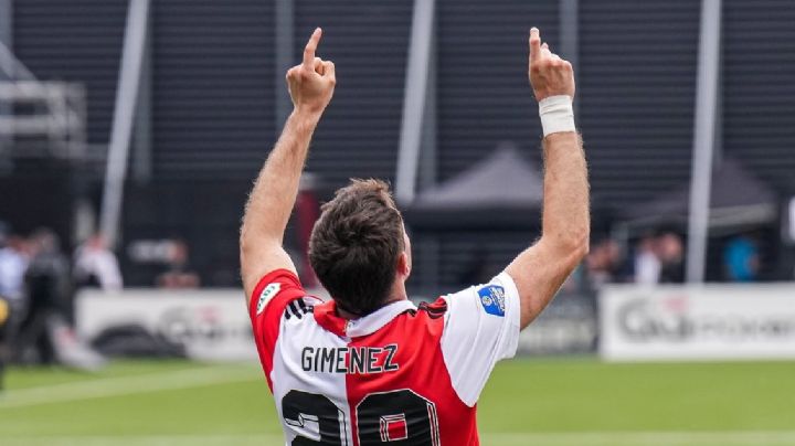 Santiago Giménez anota DOBLETE con el Feyenoord y se acerca al LÍDER DE GOLEO de la Eredivisie