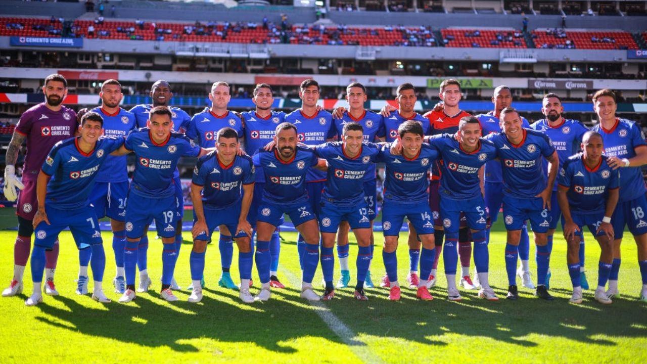 La POSIBLE ALINEACIÓN de Cruz Azul para el Clausura 2024