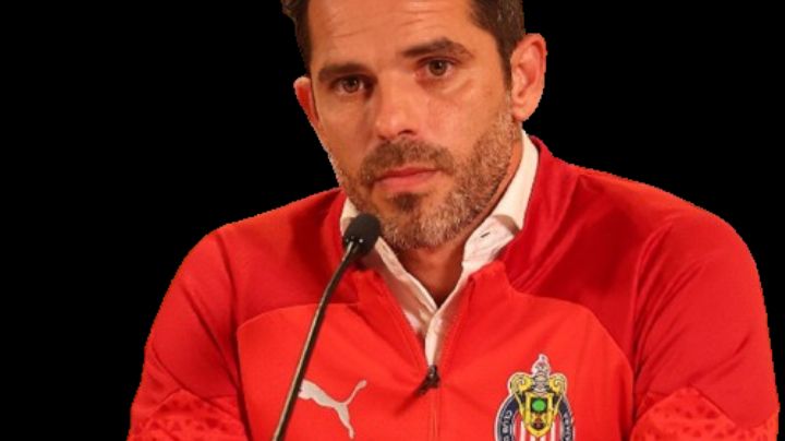 ¿Fernando Gago también SE IRÁ DE CHIVAS tras la salida de Fernando Hierro?