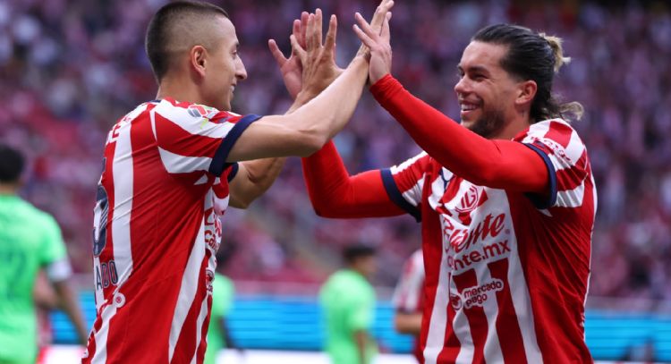 ¡En su debut con Amazon Prime! Chivas GOLEA a FC Juárez